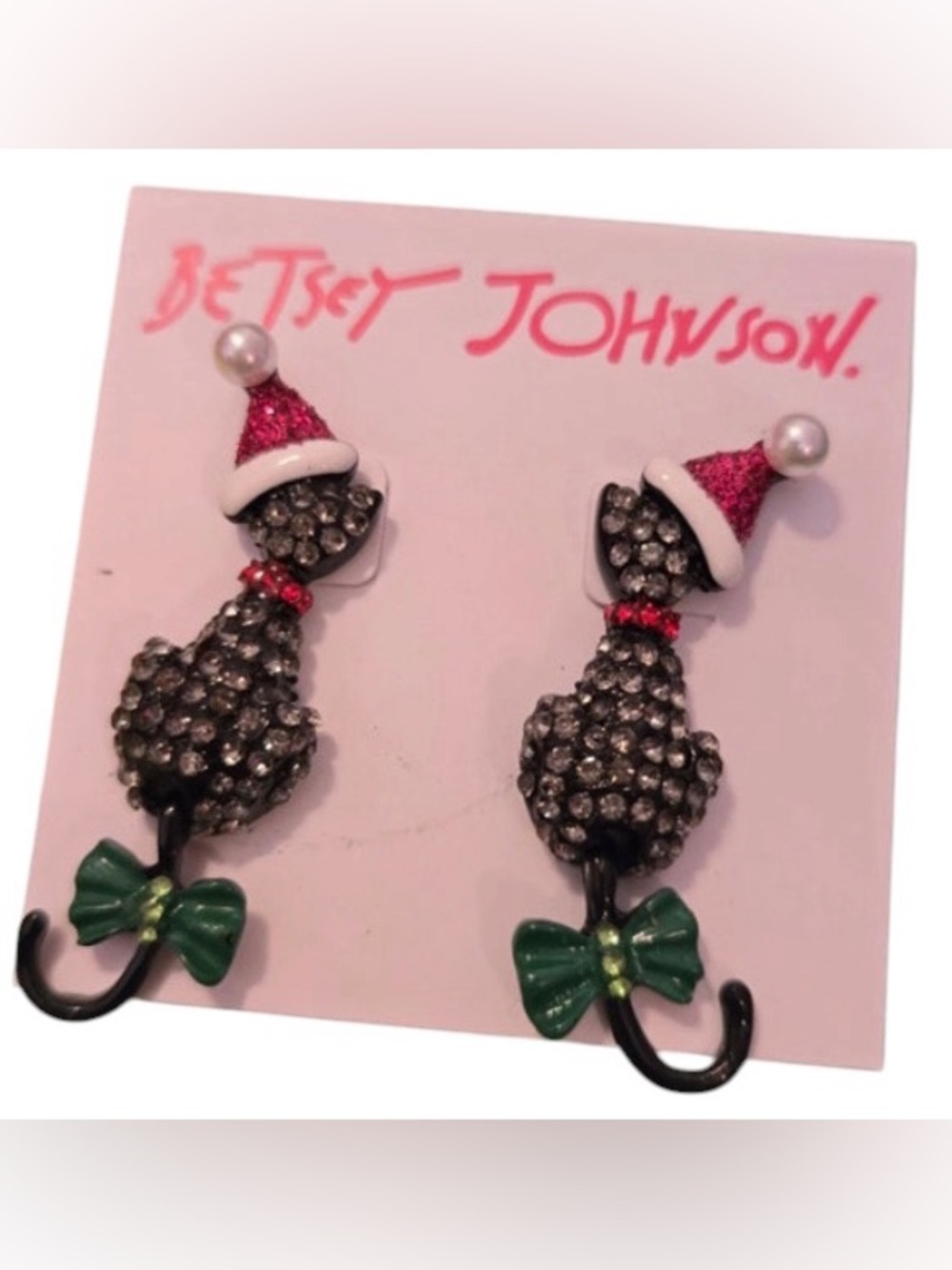 BETSEY JOHNSON Christmas Holiday Pavé-Crystal Cats in Santa Hat Earrings NEW NWT